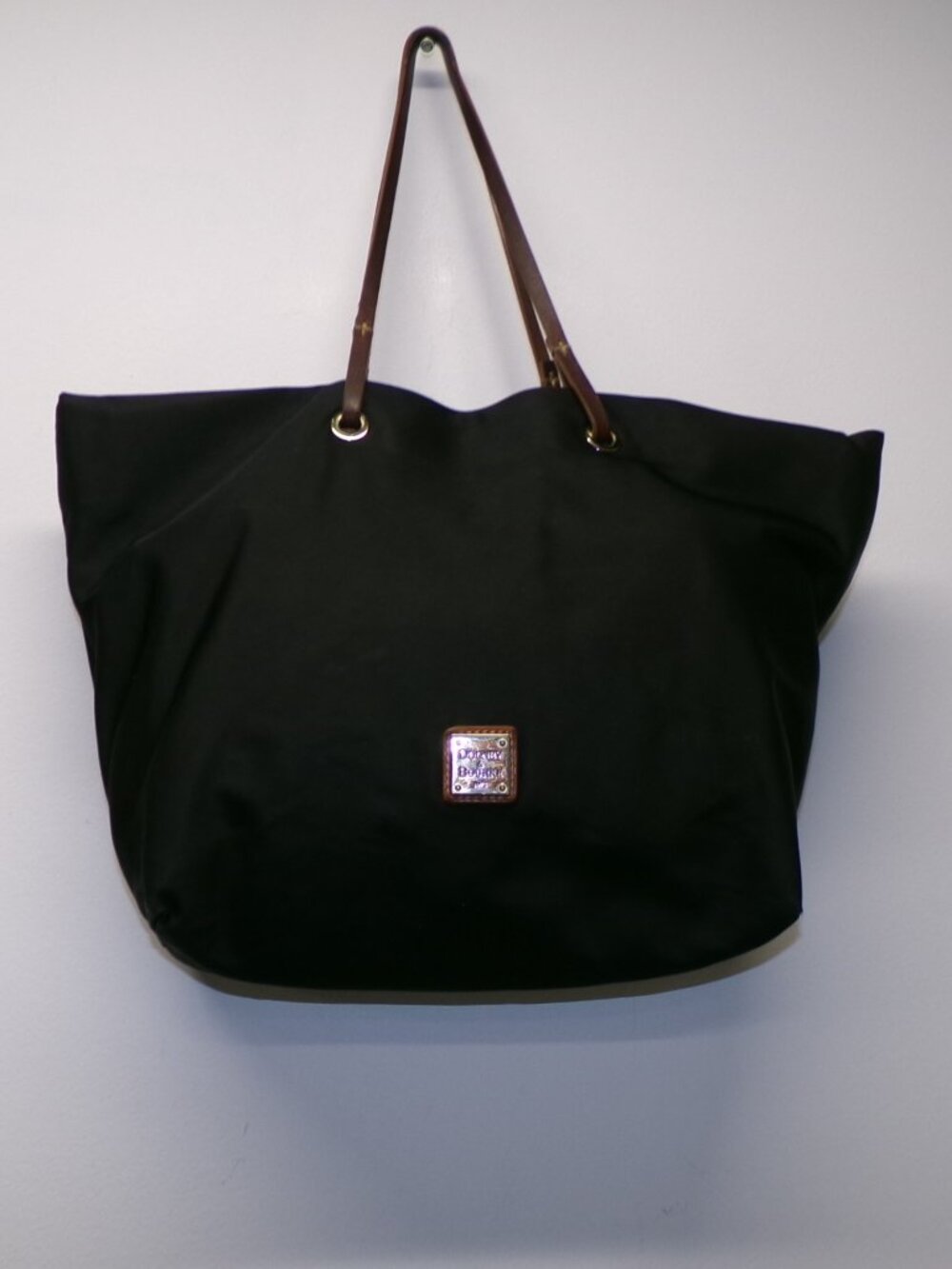 Dooney & Bourke Black Nylon Leather Straps Large Tote Bag Purse *READ